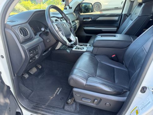 Used 2018 Toyota Tundra Platinum AWD/4WD image 14