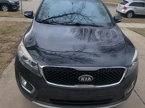 Used 2016 Kia Sorento EX image 6