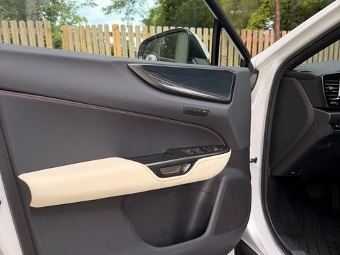Used 2022 Lexus NX 350 AWD image 12