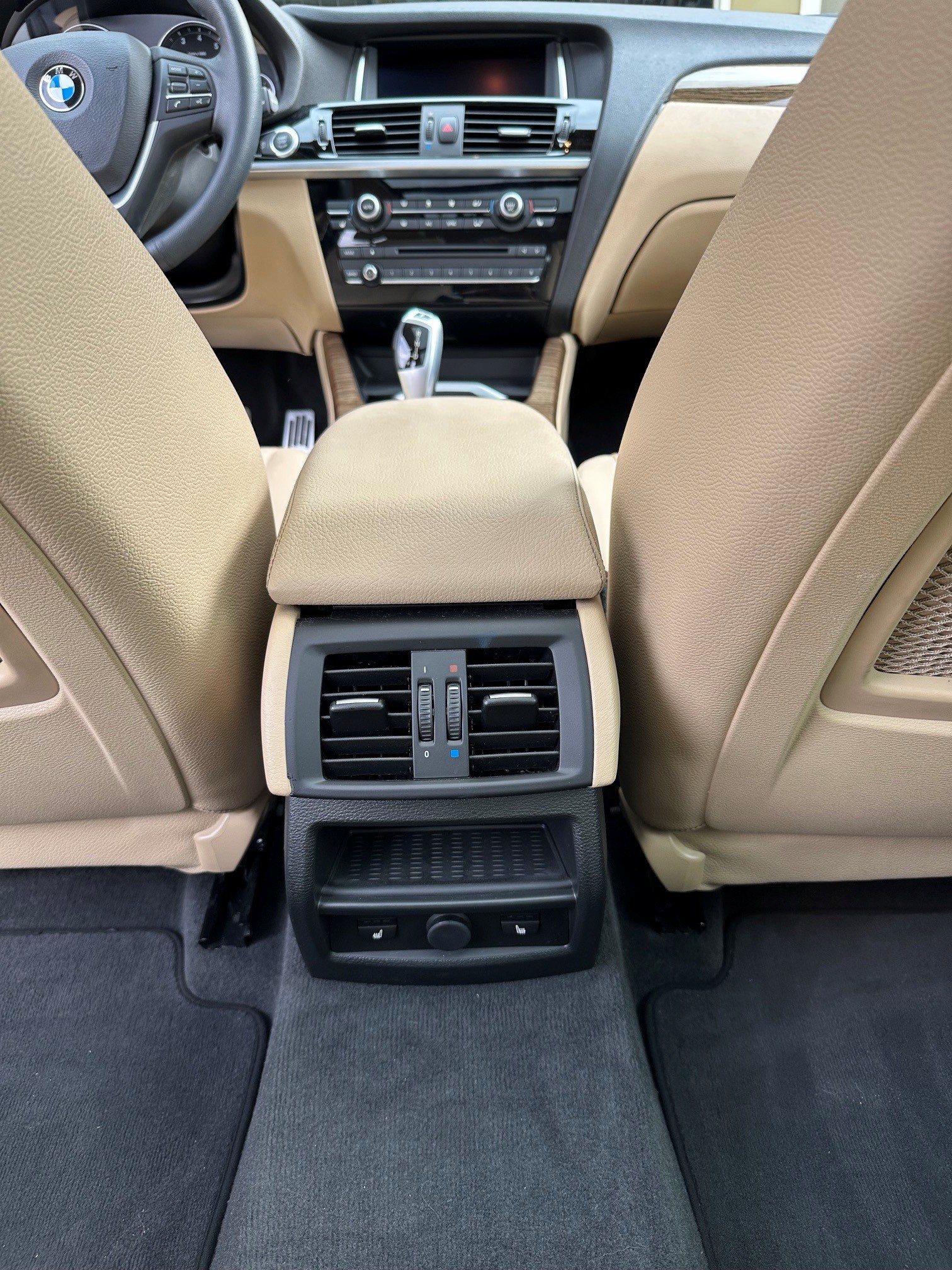 Used 2017 BMW X3 xDrive28i AWD/4WD image 12