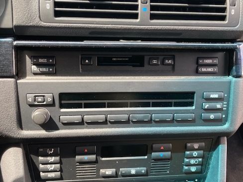 Used 1998 BMW 528i Sedan RWD image 14