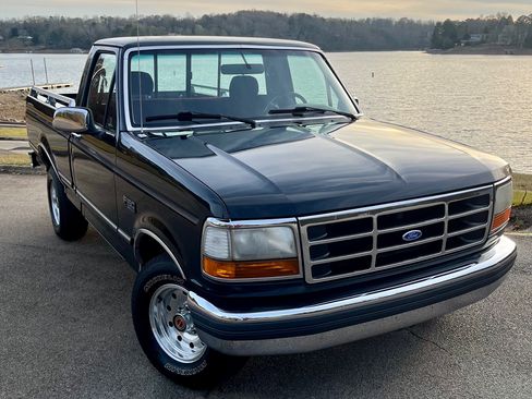 Used 1994 Ford F150 XL image 5
