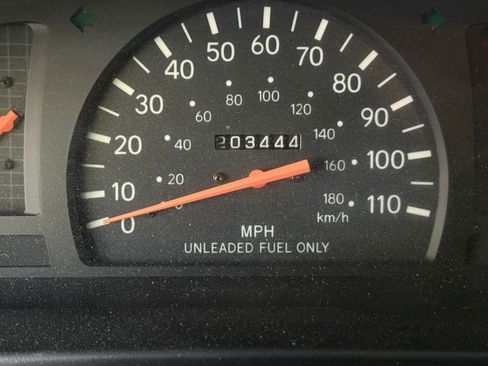 Used 1998 Toyota Tacoma 2WD Xtracab image 5