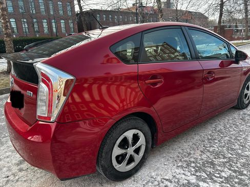 Used 2013 Toyota Prius Three image 8