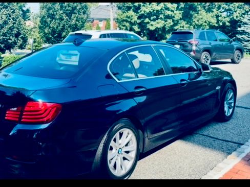 Used 2016 BMW 528i xDrive Sedan AWD/4WD image 12