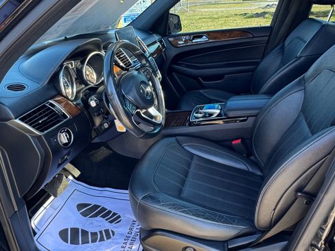 Used 2018 Mercedes-Benz GLS 450 4MATIC image 21