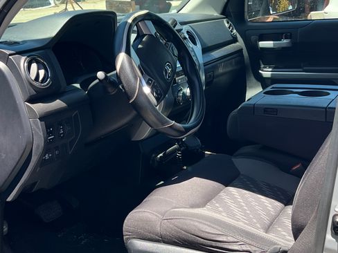 Used 2021 Toyota Tundra SR5 RWD image 11