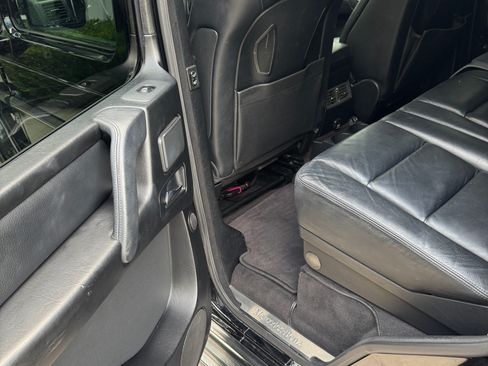 Used 2012 Mercedes-Benz G 550 image 16