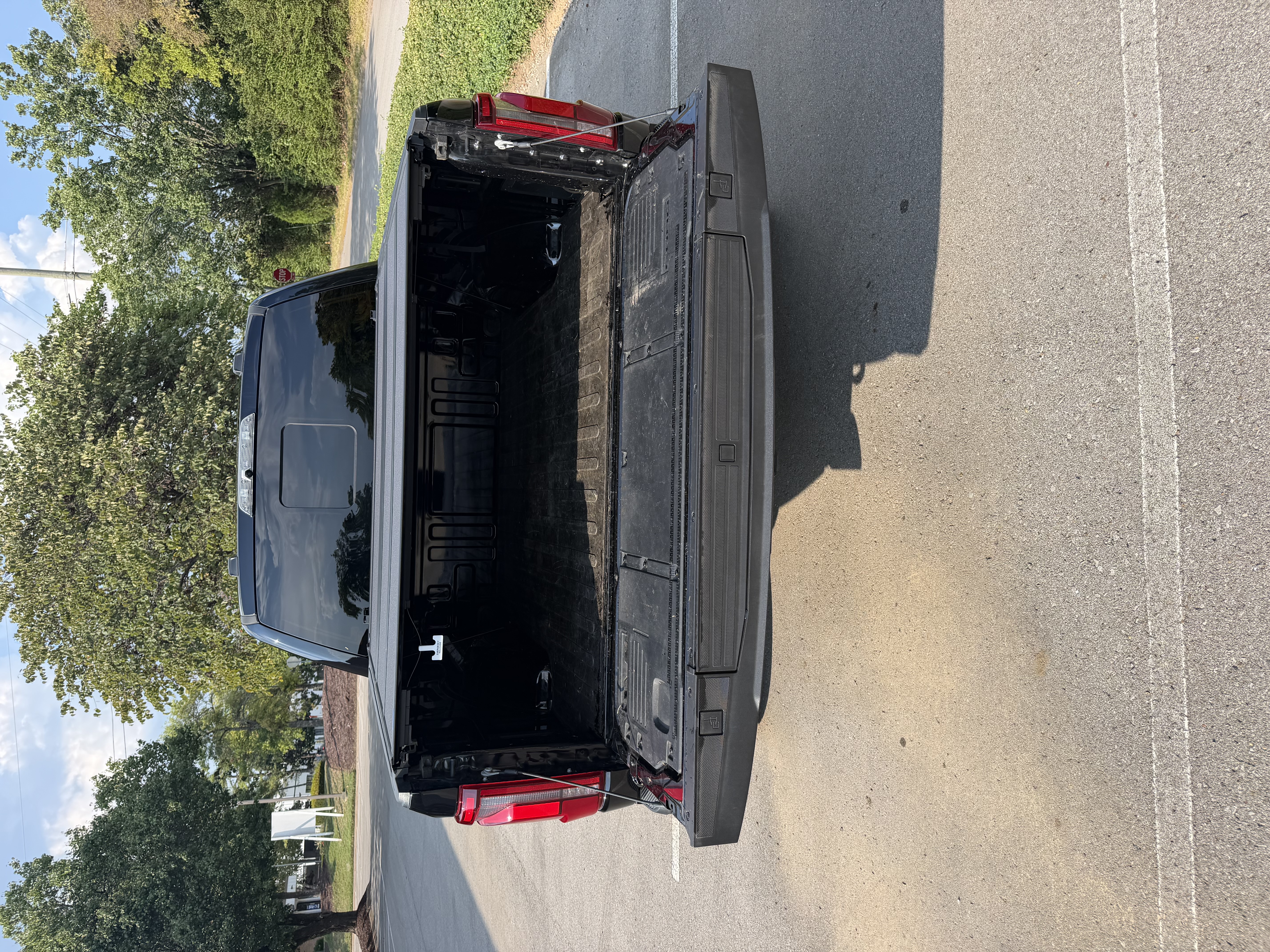 Used 2025 Ford F150 Raptor w/ Equipment Group 803A Raptor R AWD/4WD image 10