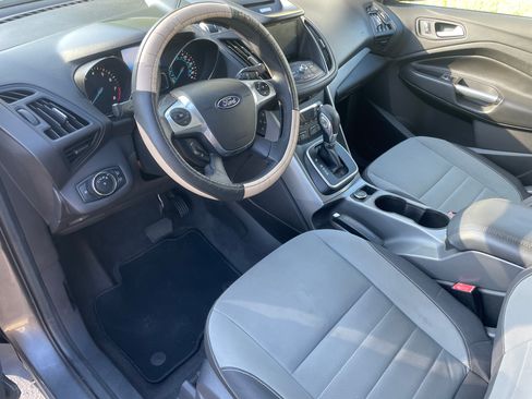 Used 2013 Ford Escape SE FWD image 10