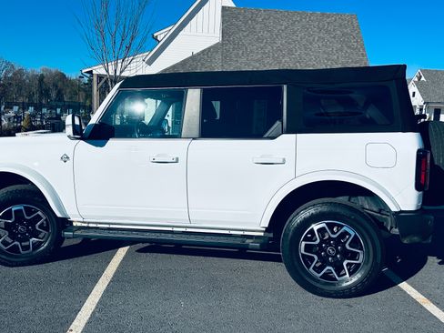 Used 2023 Ford Bronco Outer Banks AWD/4WD image 14