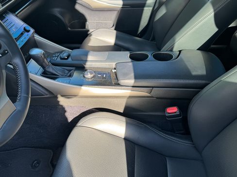 Used 2014 Lexus IS 250 image 12