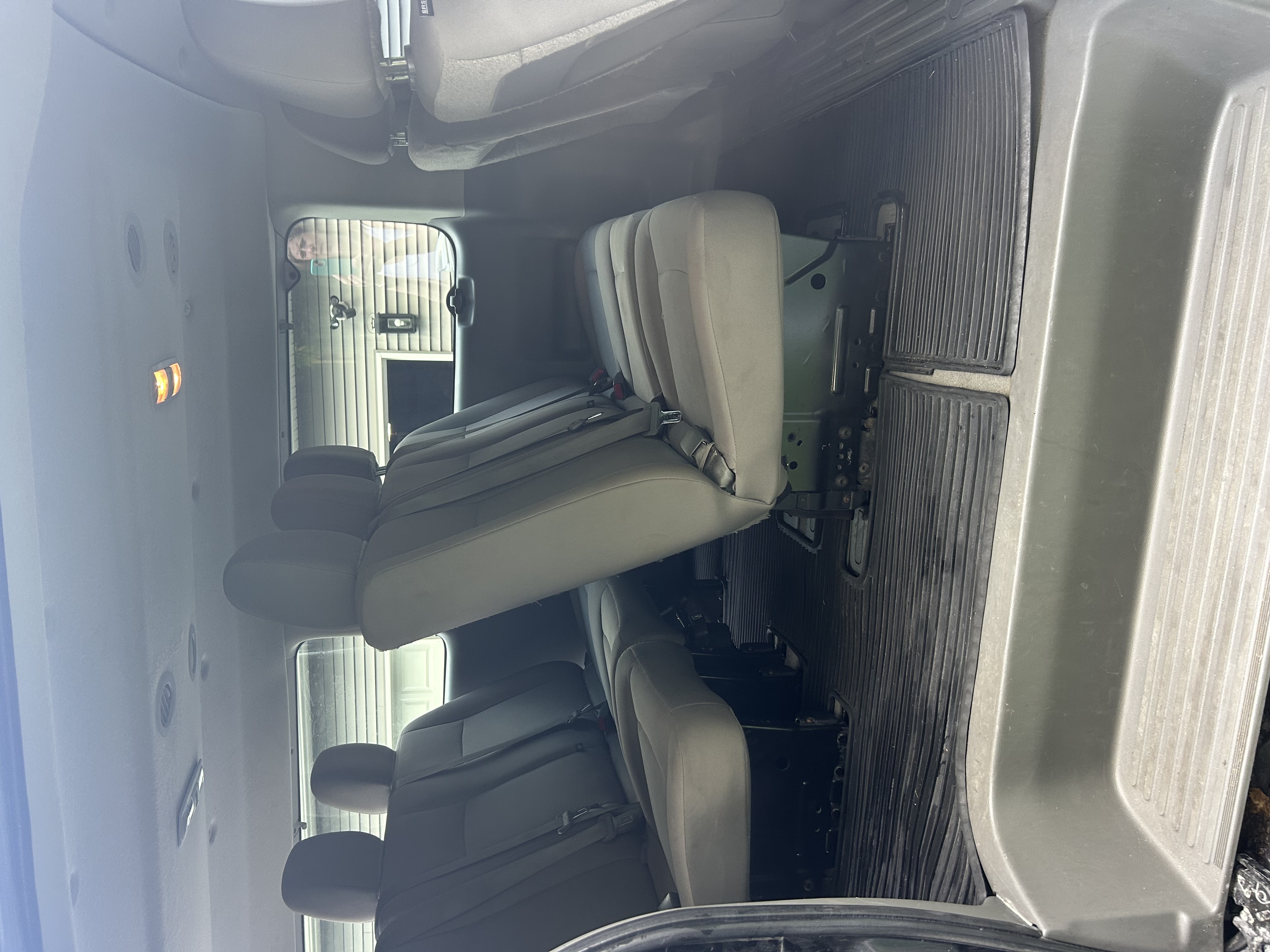 Used 2021 Nissan NV 3500 SV RWD image 14