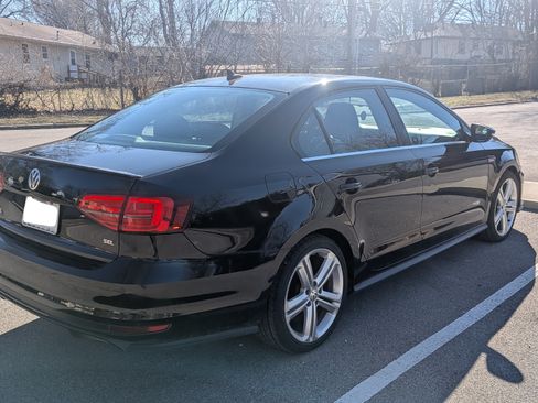 Used 2016 Volkswagen Jetta GLI SEL image 6