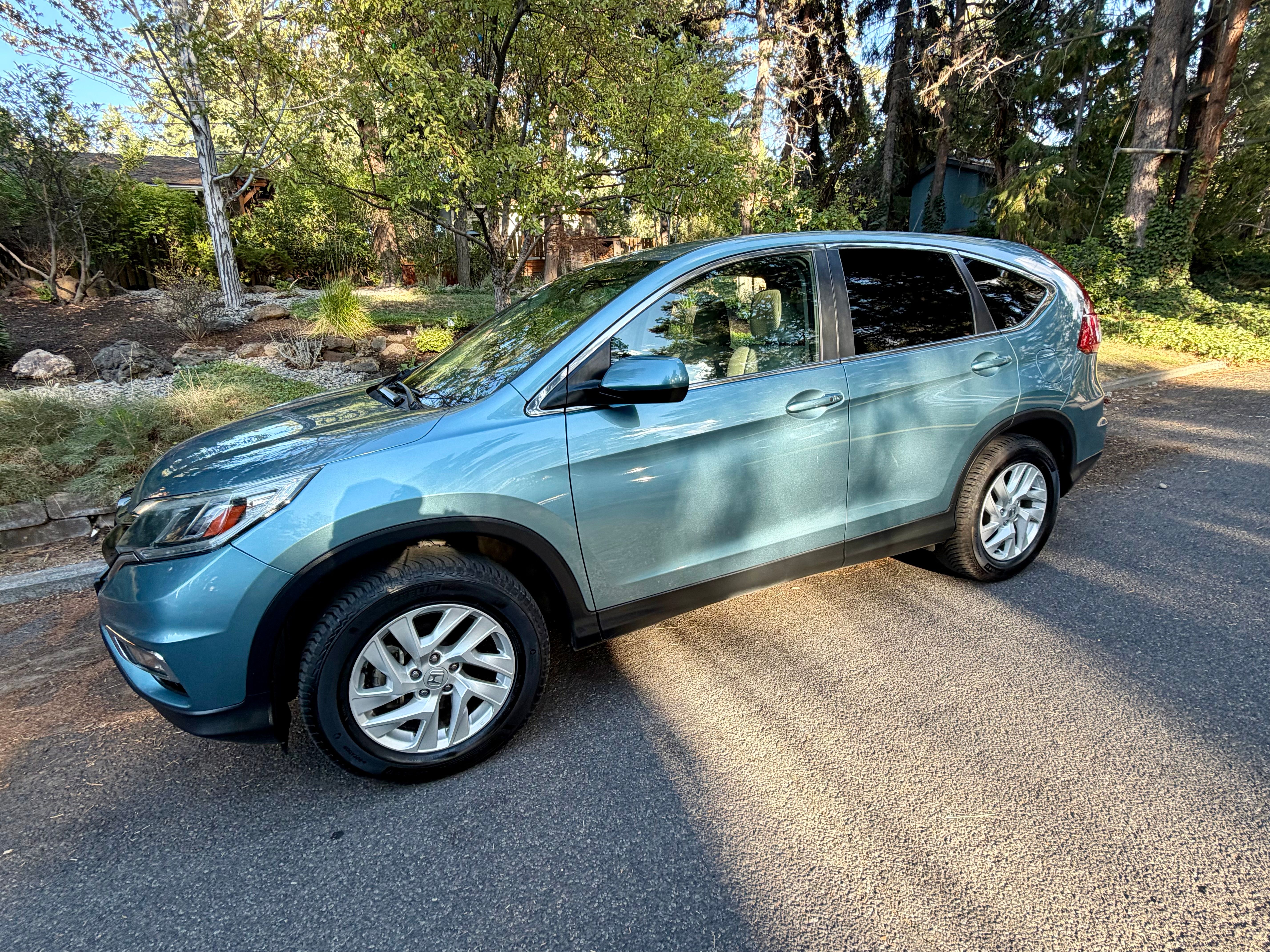 Used 2016 Honda CR-V EX image 1