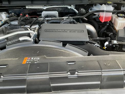 Used 2025 GMC Sierra 2500 AT4 w/ AT4 Premium Plus Package AWD/4WD image 14