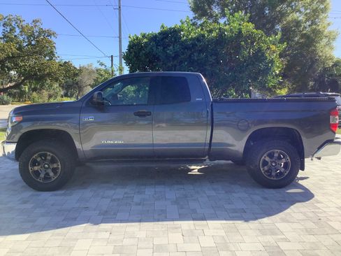 Used 2019 Toyota Tundra SR5 image 1