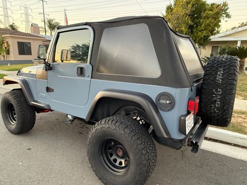 Used 2000 Jeep Wrangler Sport AWD/4WD image 8