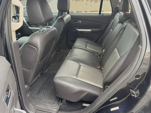 Used 2013 Ford Edge Sport w/ Driver Entry Pkg image 20