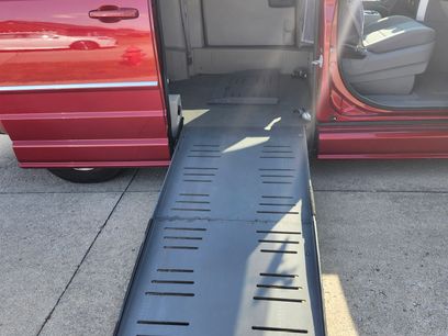 Used 2008 Dodge Grand Caravan SXT