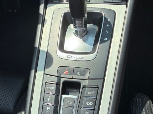 Used 2015 Porsche 911 Targa 4S AWD/4WD image 8