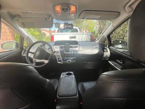 Used 2015 Toyota Prius V Three FWD image 1