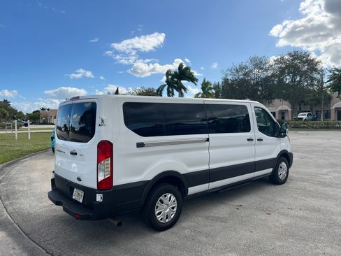 Used 2022 Ford Transit 350 XLT image 6