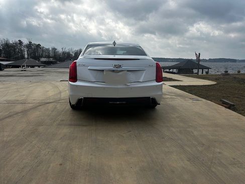 Used 2018 Cadillac CTS Luxury image 9