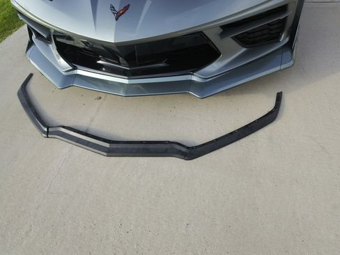 Used 2024 Chevrolet Corvette Stingray Coupe w/ Battery Protection Package image 11