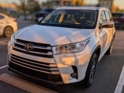 Used 2017 Toyota Highlander XLE