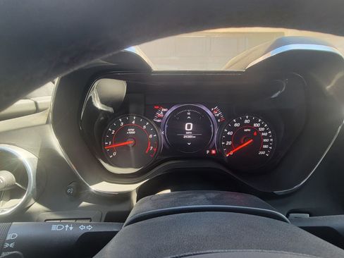 Used 2019 Chevrolet Camaro ZL1 image 5