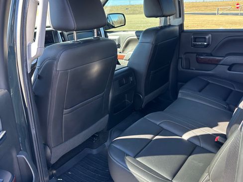 Used 2018 GMC Sierra 1500 SLT image 5