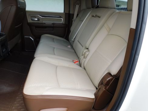 Used 2021 RAM 3500 Laramie image 30