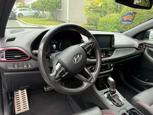 Used 2019 Hyundai Elantra GT N Line w/ Tech Package 03 FWD image 15