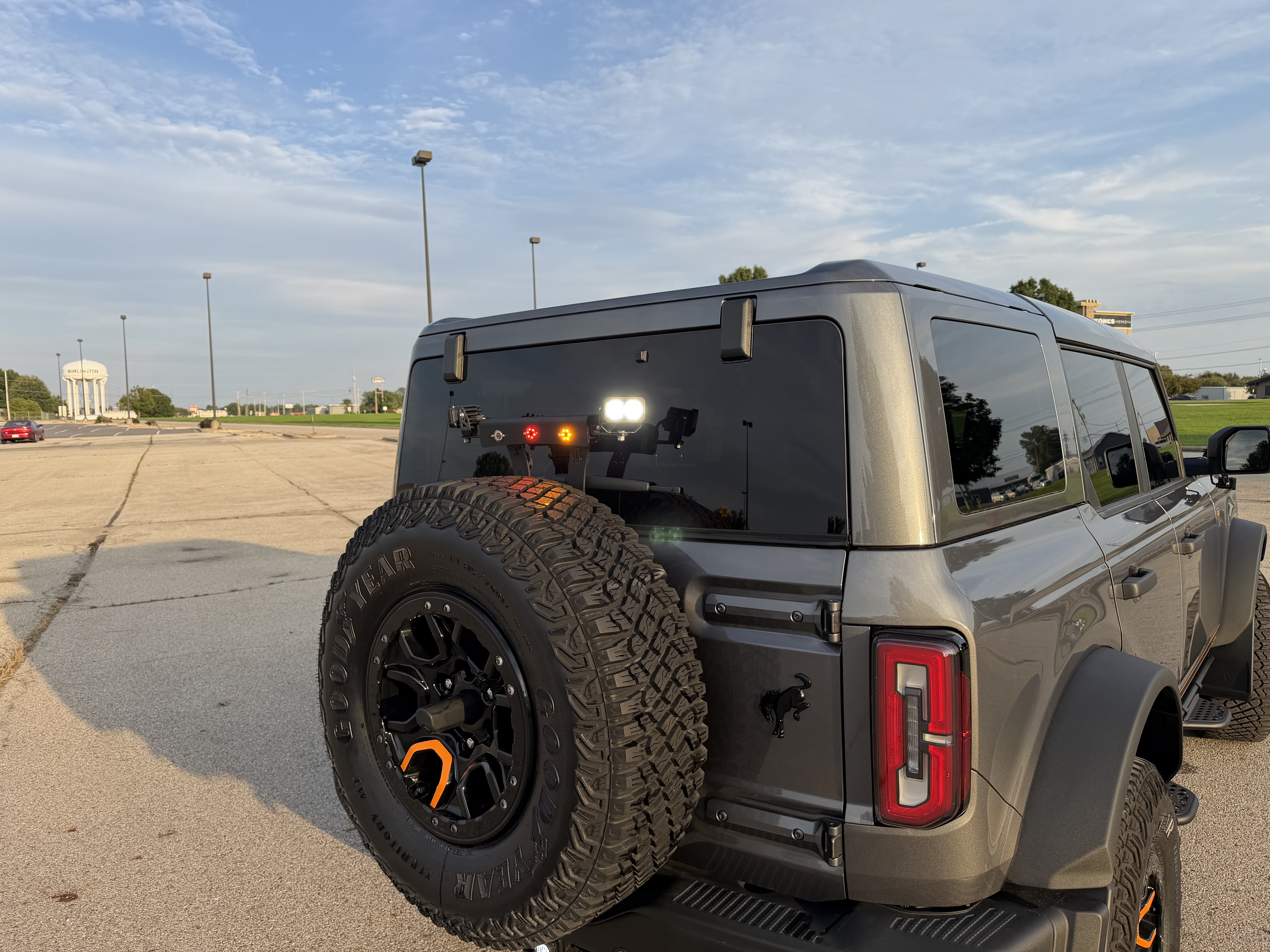 Used 2025 Ford Bronco Badlands AWD/4WD image 17