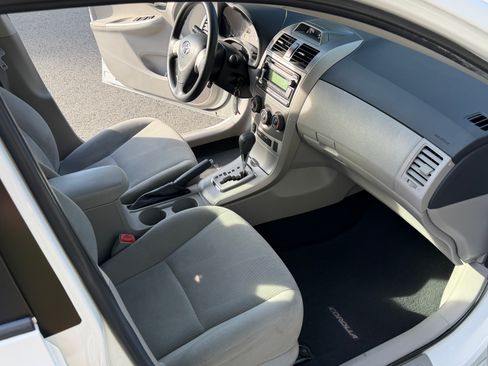 Used 2012 Toyota Corolla LE image 10