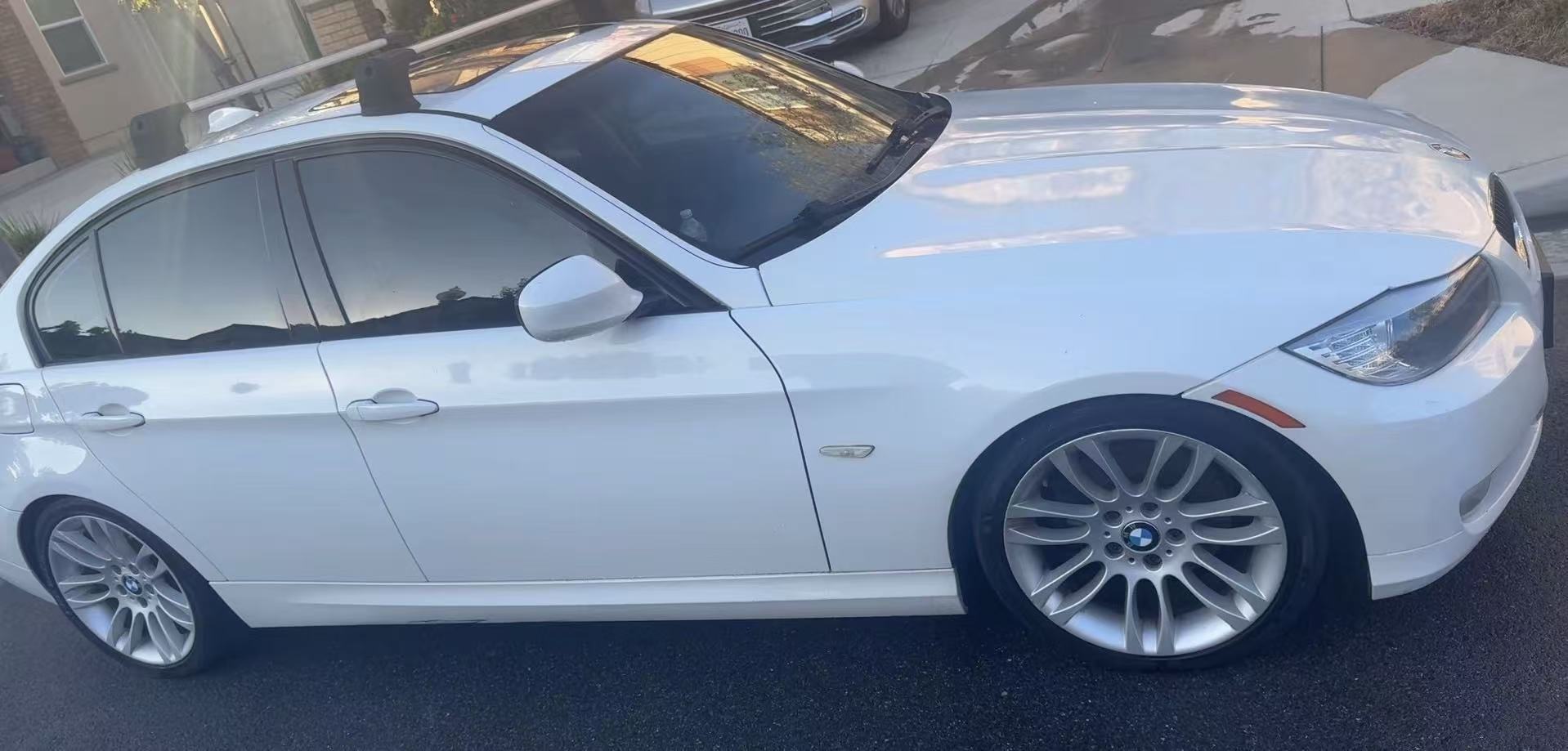 Used 2009 BMW 328i Sedan w/ Premium Pkg RWD image 32