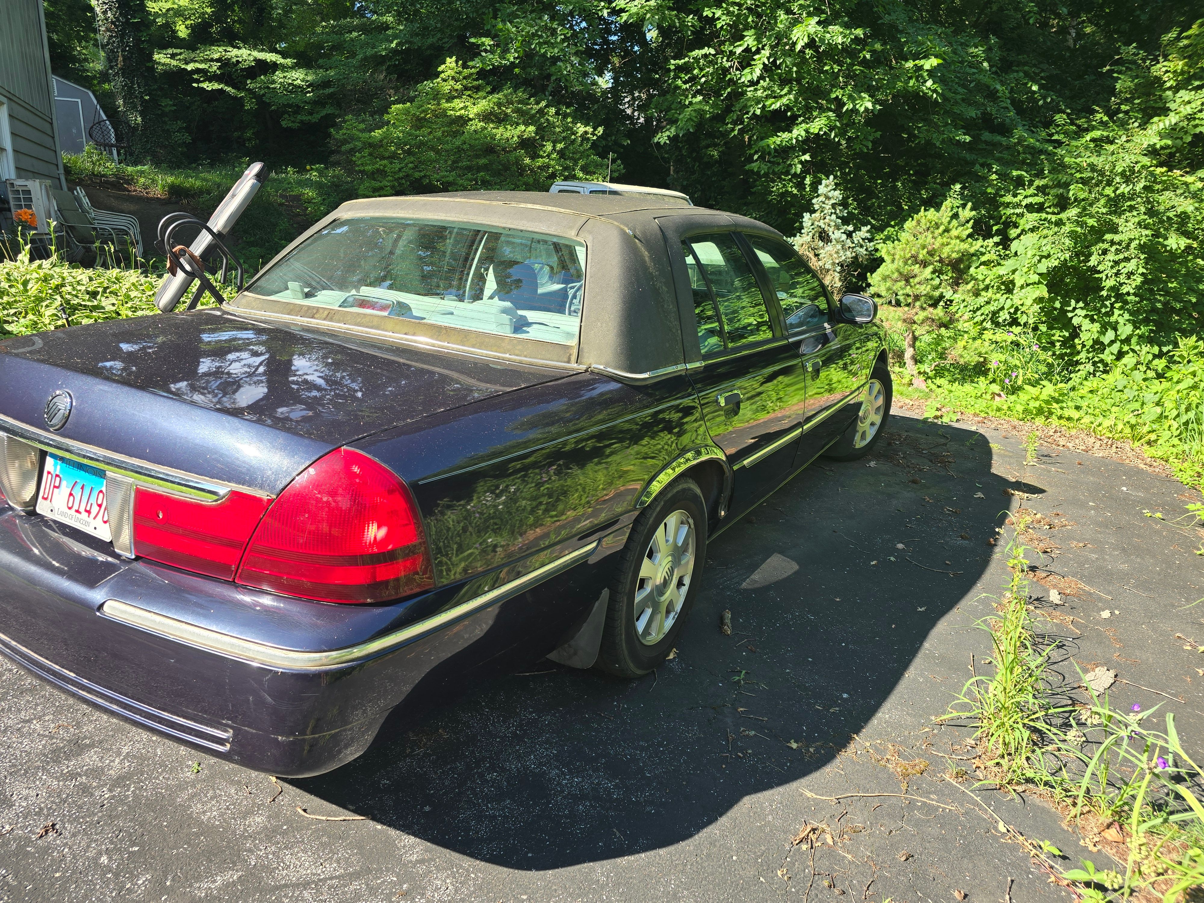 Used 2003 Mercury Grand Marquis LS RWD image 4