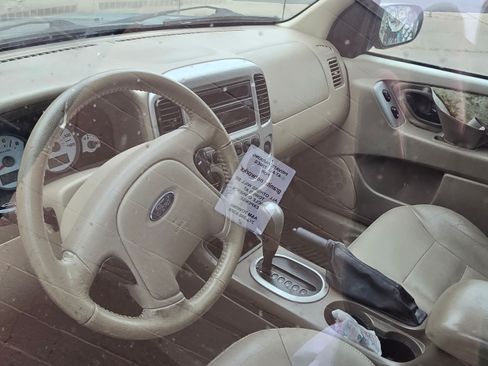 Used 2006 Ford Escape Limited image 14