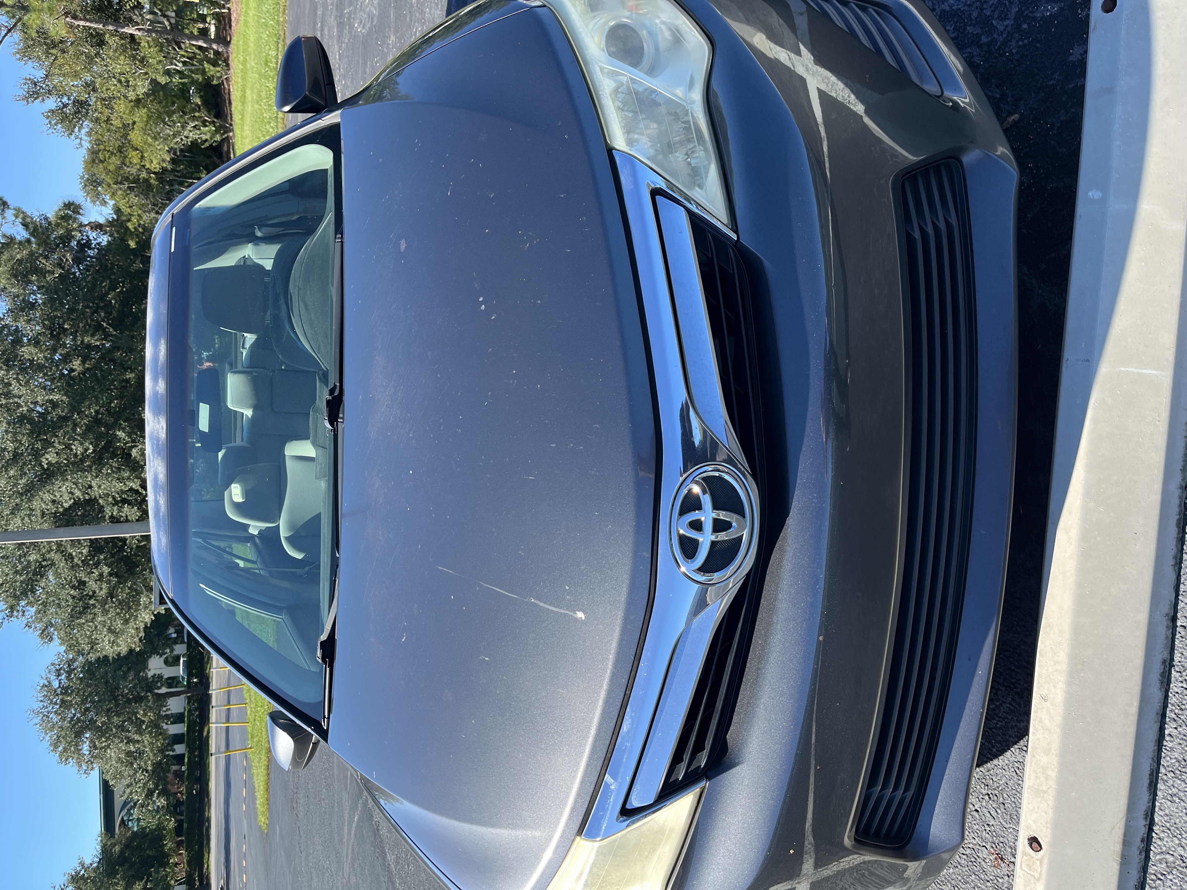 Used 2014 Toyota Camry LE FWD image 1