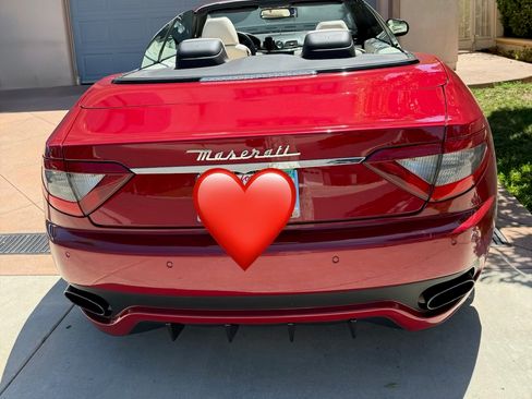Used 2013 Maserati GranTurismo Sport RWD image 9