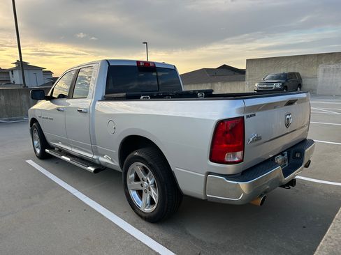 Used 2012 RAM 1500 Big Horn image 9