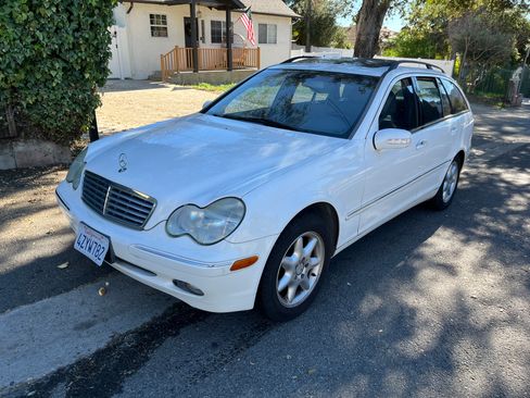 Used 2003 Mercedes-Benz C 320 Wagon image 2