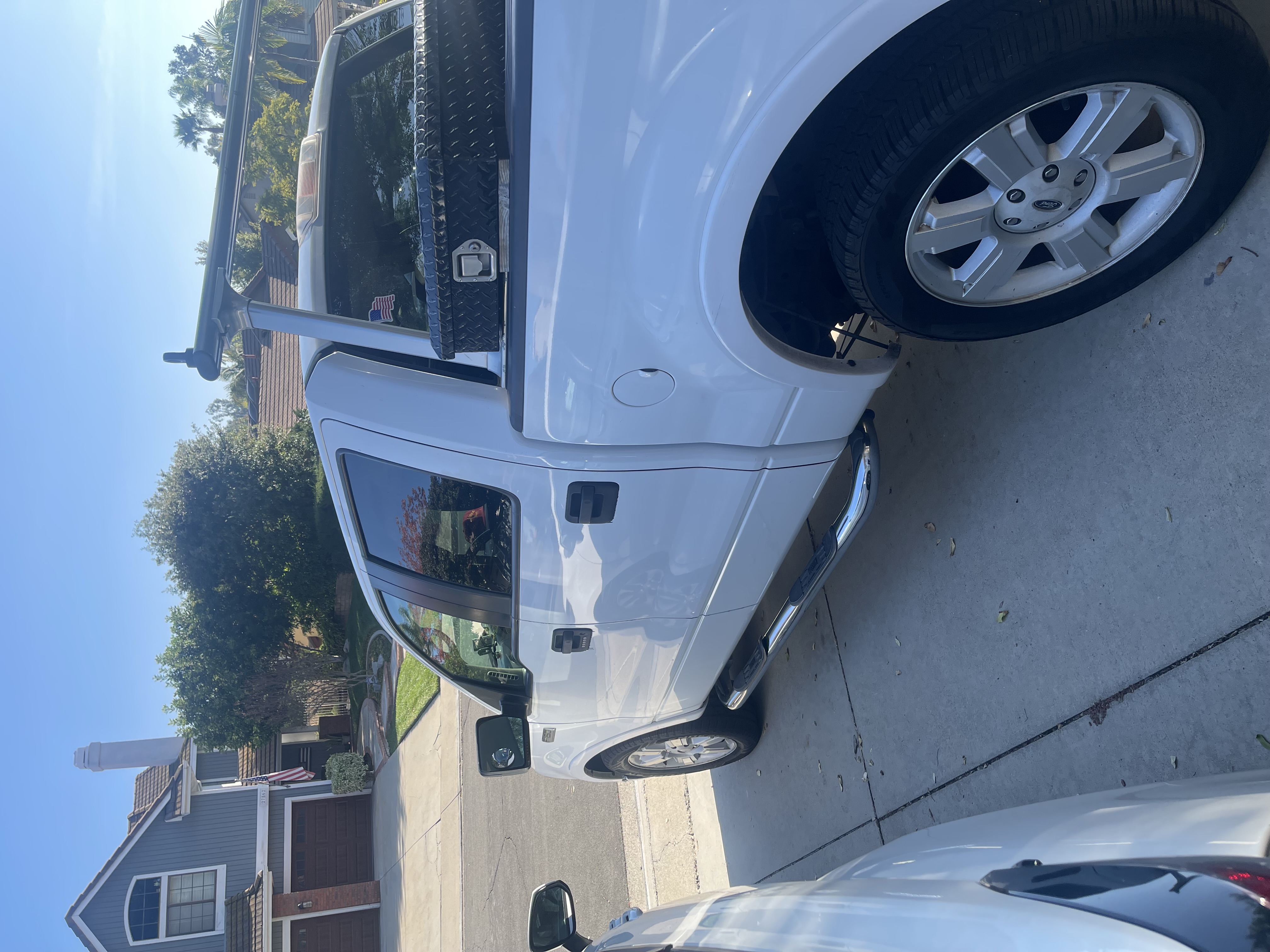 Used 2007 Ford F150 Lariat RWD image 2