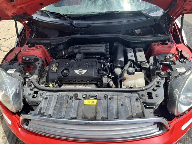 Used 2012 MINI Cooper Countryman FWD image 11