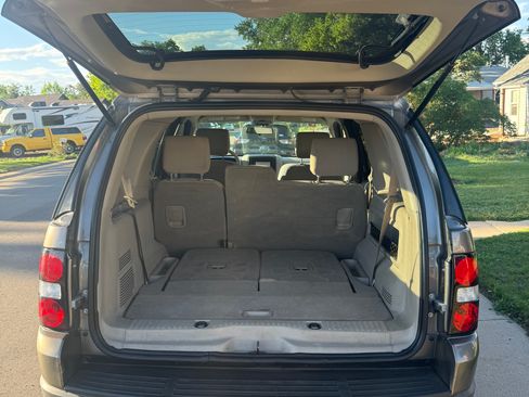 Used 2006 Ford Explorer XLT AWD/4WD image 20