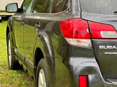 Used 2012 Subaru Outback 2.5i Limited w/ Moonroof Pkg image 14