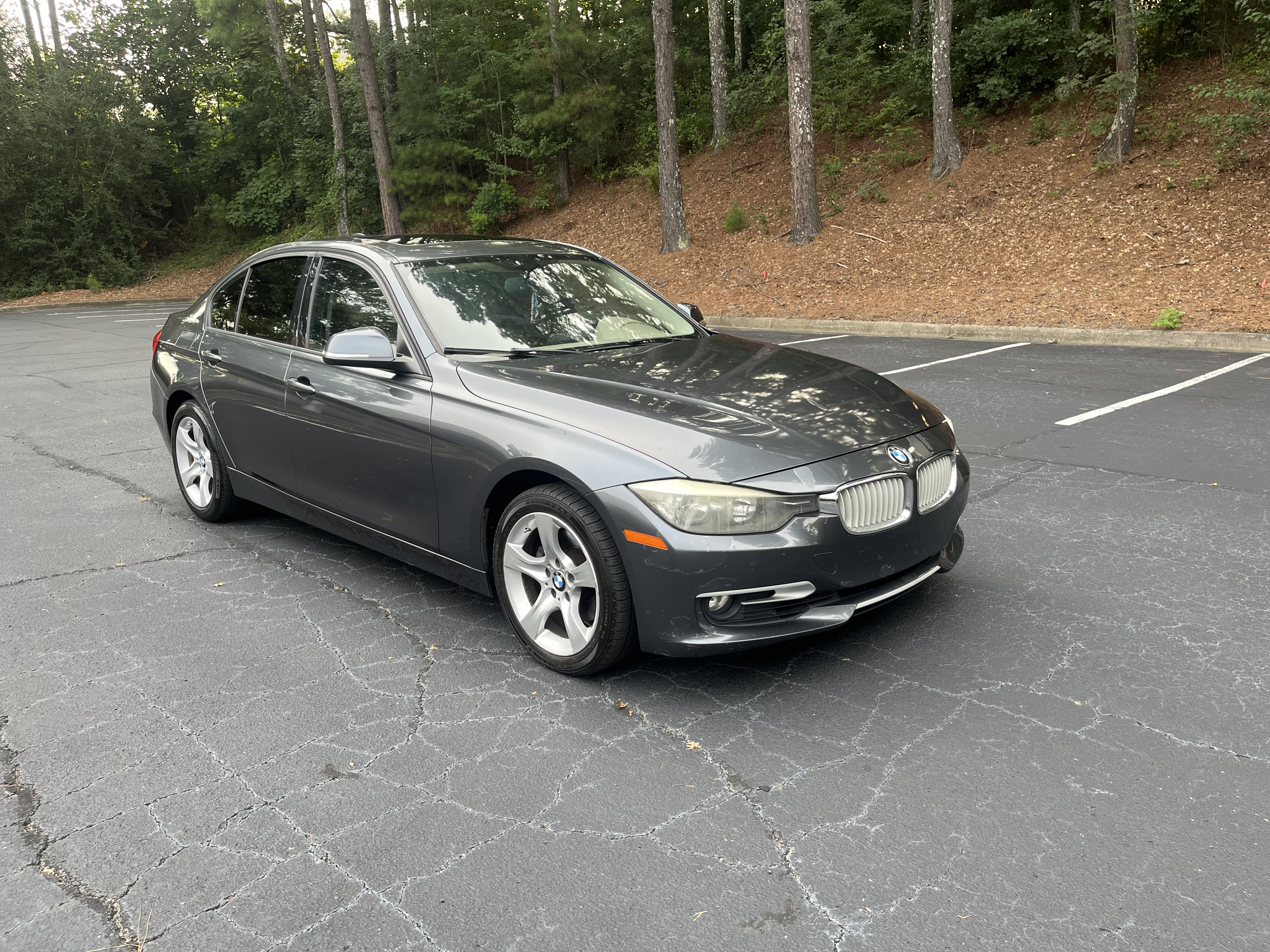 Used 2012 BMW 328i Sedan RWD image 4