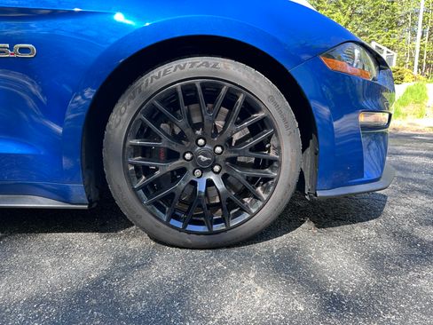 Used 2018 Ford Mustang GT w/ GT Performance Package RWD image 22