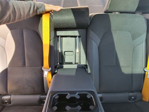 Used 2023 Polestar Polestar 2 image 18